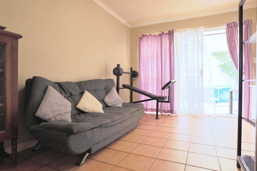 2 Bedroom Property for Sale in Diep River Western Cape